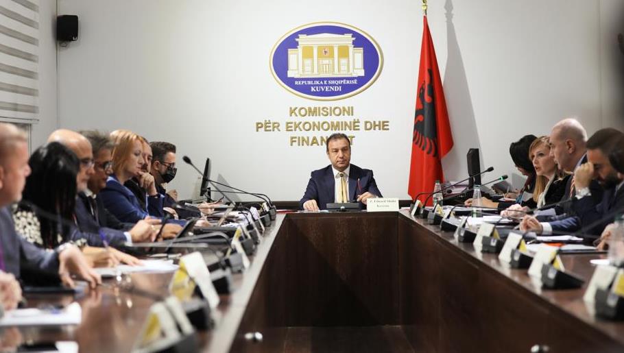 Komisioni i Ekonomise miraton projektbuxhetin 2022 dhe paketen fiskale